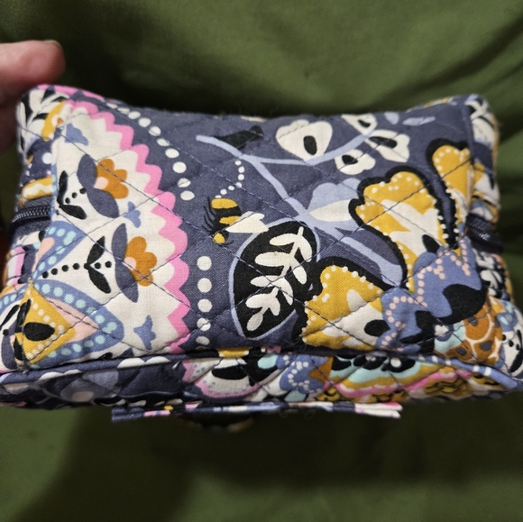 Vera Bradley Midnight Floral Travel Case/Lunch Tote NWOT - Picture 4 of 6